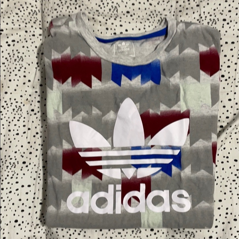 Adidas Boy’s Logo Graphic Short Sleeved Shirt XL